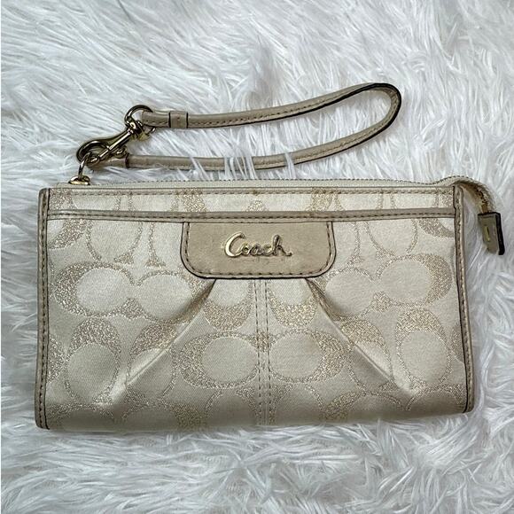 COACH Gold Cream Signature Canvas Wristlet with Card slots - Picture 1 of 8